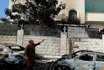 هآرتس تكشف جنود الاحتلال لم يتحركوا لمنع الاعتداء في 