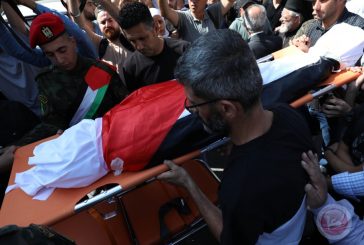 أهالي نابلس يشيعون جثمان الشهيدة الطفلة بانا بكر