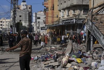 5 شهداء في قصف الاحتلال منزلا لعائلة عيد بمخيم النصيرات (صور)