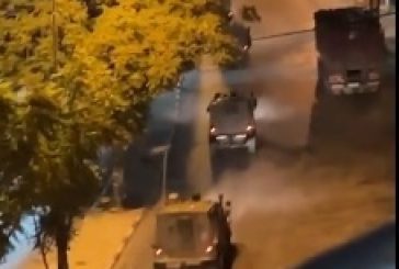 قوات الاحتلال تعتقل شابا من مخيم الدهيشة