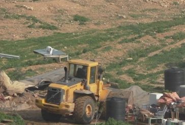 مستوطنون يداهمون خربة الفارسية بالأغوار الشمالية ويهدد المواطنين