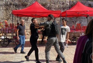 ضرب وقيود مشددة على دخول المصلين الى الأقصى