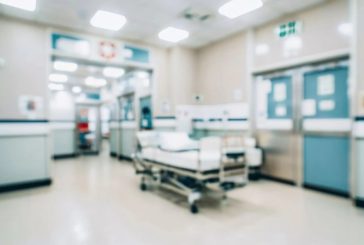 إعلام إسرائيلي يحرض على طبيبة وصفت ضابطا إسرائيليا قتل في غزة بـ 