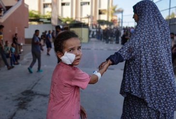 غارات عنيفة على خان يونس وتواصل القصف على غزة وبيت لاهيا