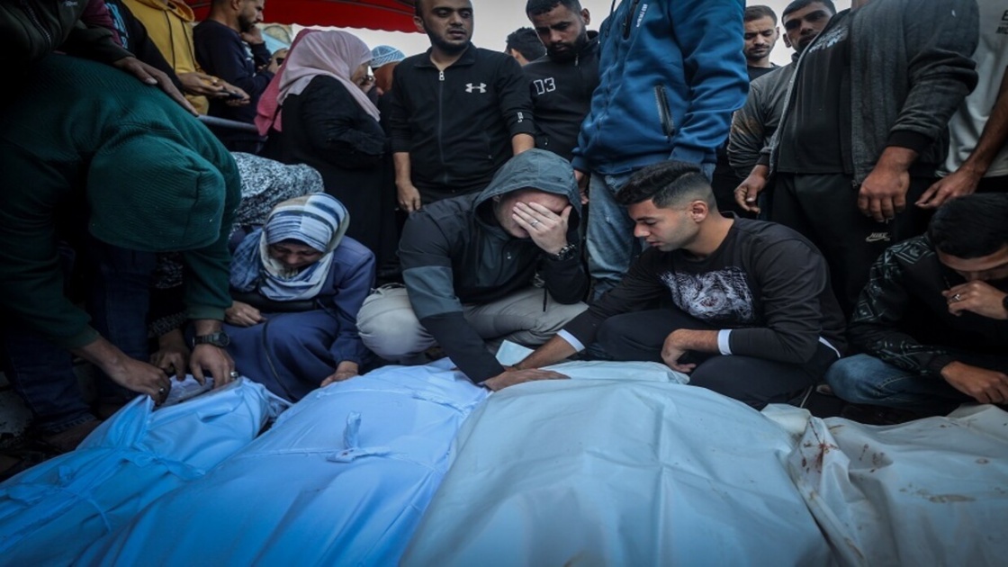 415 يوما للحرب على فلسطين