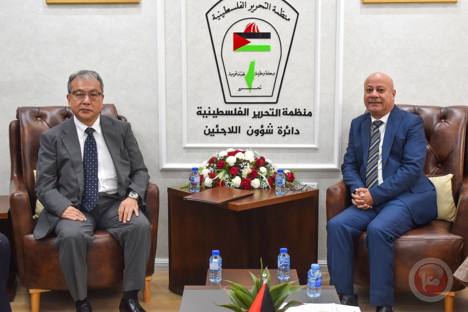 في لقاء مع السفير الياباني.. أبو هولي يثمن الدعم الياباني لفلسطين ويؤكد أن لا بديل عن الأونروا