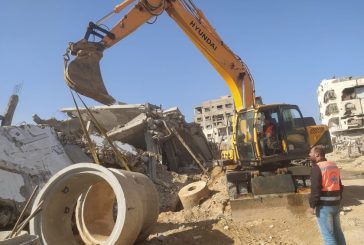 مصلحة بلديات الساحل تنفذ مشروع إصلاح خطوط الصرف الصحي بخان يونس