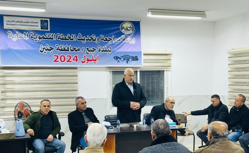 وزير الداخلية يلتقي فعاليات المحور الشرقي في محافظة جنين
