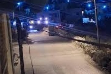 قوات الاحتلال تغلق مدخل المنشية جنوب شرق بيت لحم