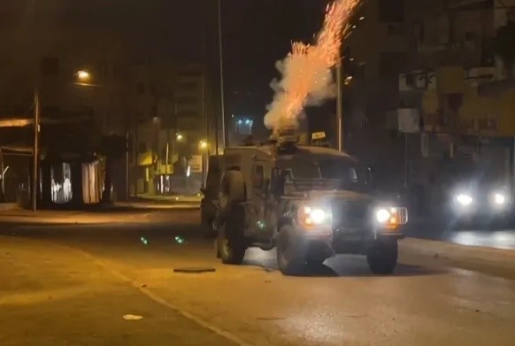 الاحتلال يعتقل مواطنا من طولكرم