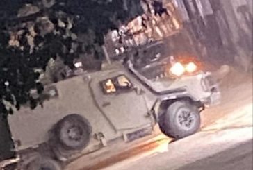 مستوطنون يهاجمون مركبات المواطنين والجيش يعتقل 4 شبان غرب سلفيت