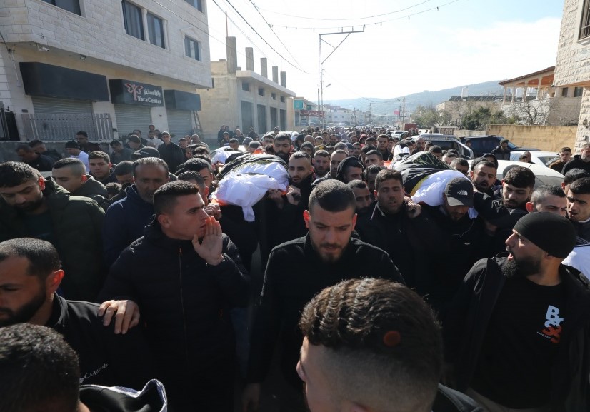 جنين: تشييع جثماني الشهيدين زكارنة وكميل في بلدة قباطية