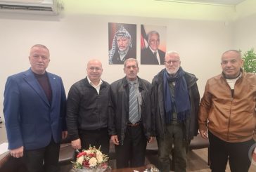 اللجنة الرئاسية للسلم الأهلي تجتمع مع مدير مديرية وزارة الحكم في محافظة الخليل