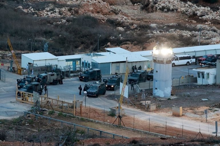 اصابة 14 مواطنا بنيران الاحتلال غرب رام الله