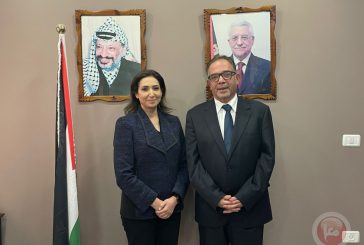 مدير وحدة دعم المفاوضات يلتقي برئيسة جهاز الاحصاء