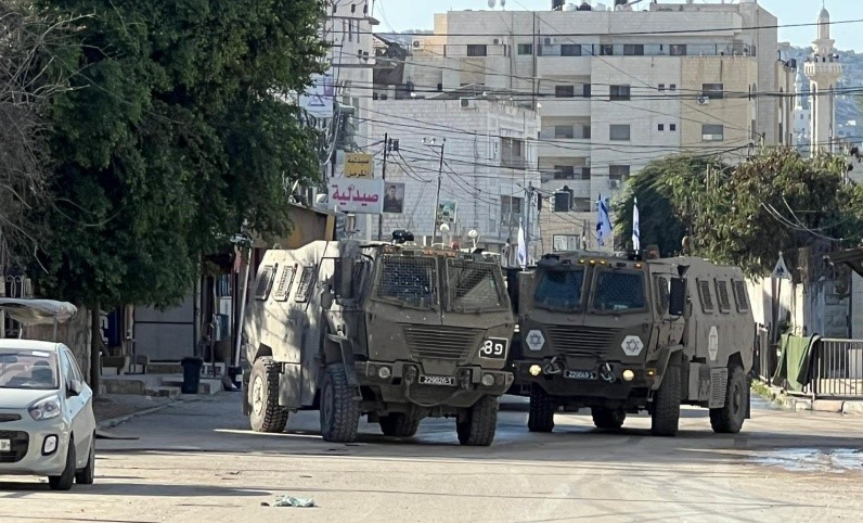 شهداء وجرحى بينهم عناصر أمن فلسطيني.. جيش الاحتلال يبدأ عملية عسكرية في جنين