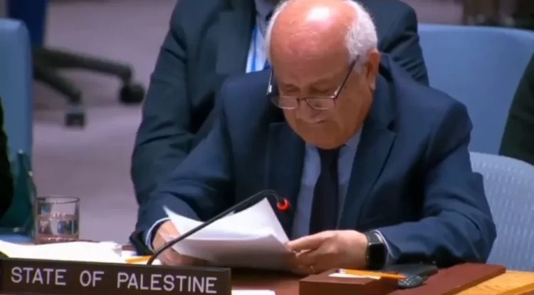 منصور يؤكد ضرورة استمرار وقف إطلاق النار في غزة وتوقف العدوان الإسرائيلي على الضفة