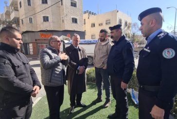 الشرطة وغرفة الخليل يقومان بجولة ميدانية للاطلاع على الخطة المرورية لشهر رمضان