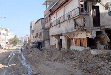الاحتلال يدفع بتعزيزات عسكرية لطولكرم ومخيميها ويواصل هدم وإحراق المنازل