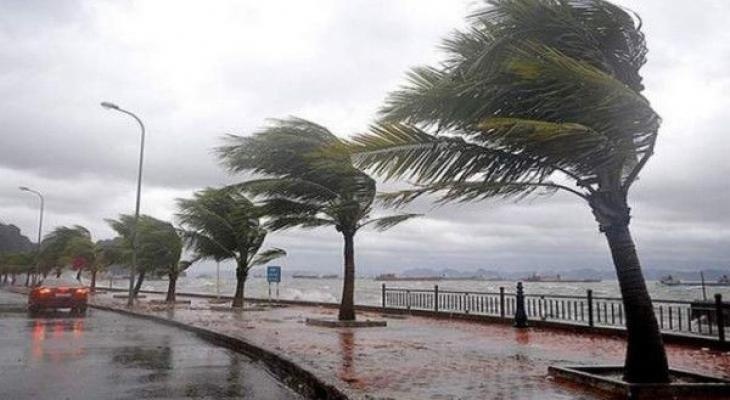 إصابة طفل اثر سقوط حجارة من بناية سكنية بفعل الرياح