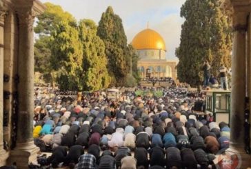 تكبيرات وتهليلات - 120 ألف مصل يؤدون صلاة العيد في الأقصى