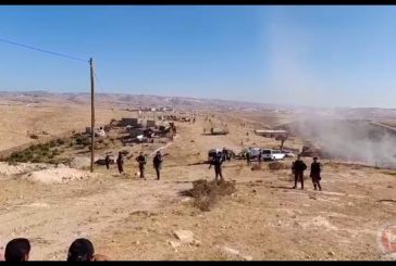 الاحتلال يهدم منزلين وبئرين وحظائر اغنام في قرية الزويدين ببادية يطا