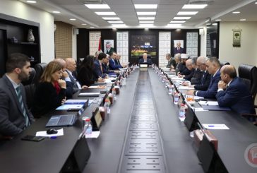 الحكومة تنسب للرئيس بحل 5 مؤسسات حكومية غير وزارية