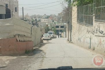 اصابات بالاختناق.. قوات الاحتلال تداهم منزلا في الخليل