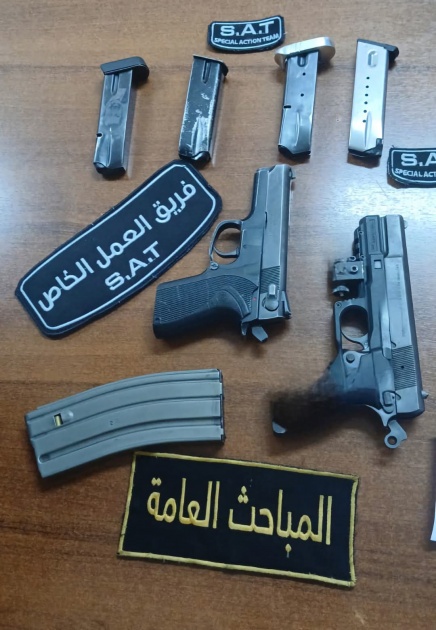 الشرطة تقبض على 6 أشخاص وتضبط قطع سلاح ناري خلال شجار في الخليل