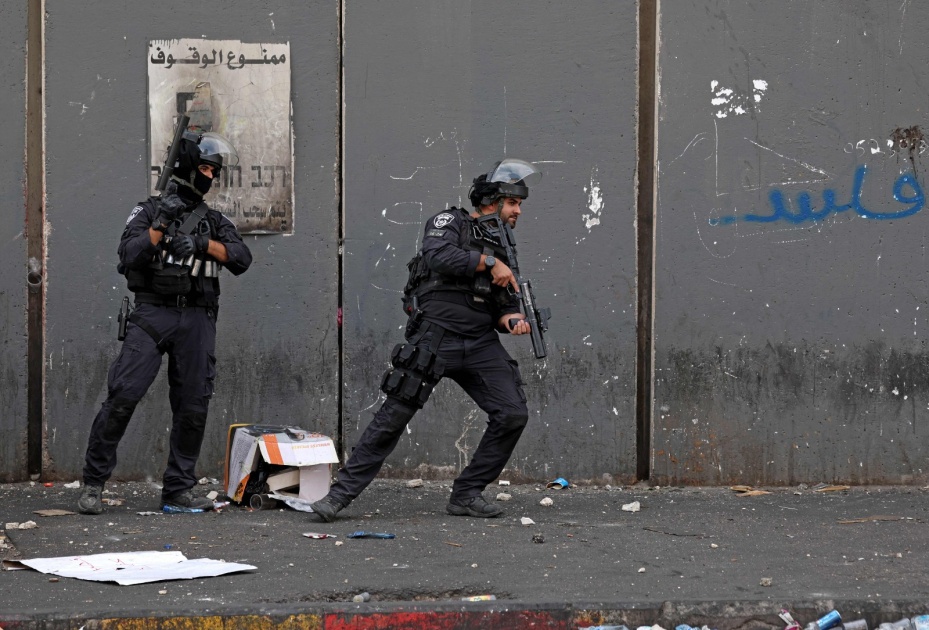 اقتحام مدارس وكالة الغوث في مخيم شعفاط والتهديد بإغلاقها خلال 30 يوماً