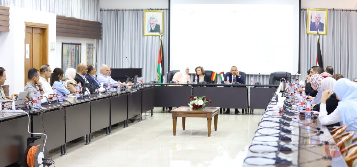 “التعليم العالي” تنظم ورشة حول استخدام الذكاء الاصطناعي في برامج الدراسات الثنائية