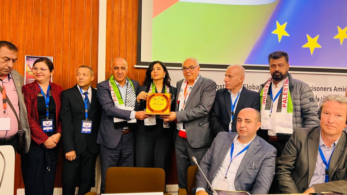 نادي الأسير الفلسطيني والهيئة العليا لمتابعة شؤون الأسرى يكرّمان سفيرة فلسطين في بروكسل
