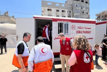 مدير بعثة الصليب الأحمر يطّلع على احتياجات الهلال الأحمر في غزة ويؤكد دعم الجهود الإنسانية