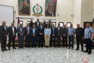 بلدية بيت لحم تنتخب ماهر قنواتي رئيساً ولوسي جريس ثلجية نائباً للرئيس