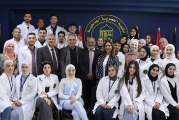 قسم مساعد صيدلي في الكلية العصرية الجامعية يفتتح الصيدلية الصورية 