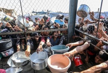 فشل الخطة الامريكية الإسرائيلية للمساعدات واستعداد حكومة غزة لتأمين توزيعها