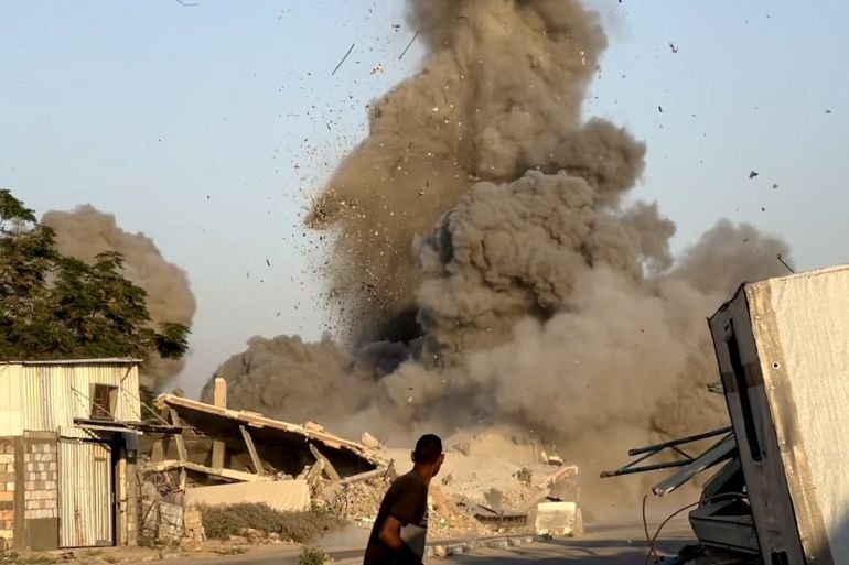 28 شهيدا و223 اصابة خلال يوم في قطاع غزة