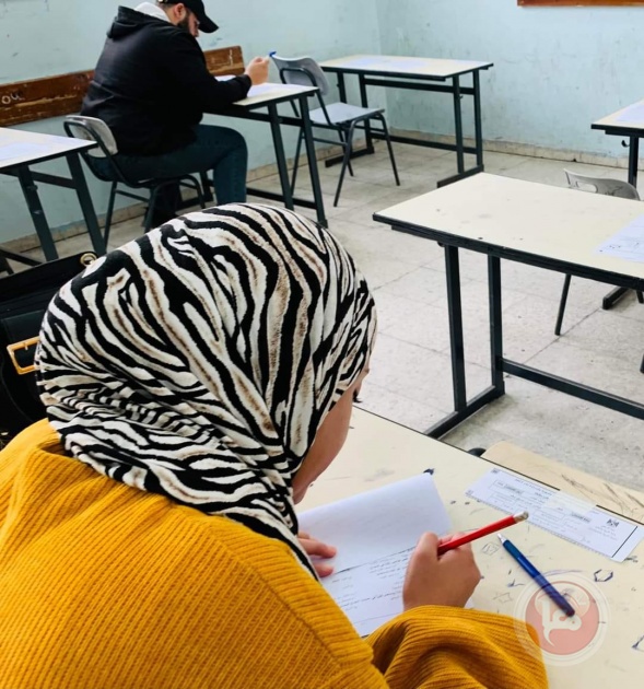 التربية تعلن بدء التحضيرات لعقد امتحان الثانوية العامة إلكترونياً في قطاع غزة