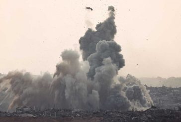 شهيدان في قصف الاحتلال مركبة بمدينة دير البلح