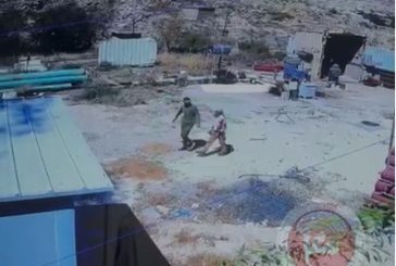 مستوطنون يقتحمون آبار 