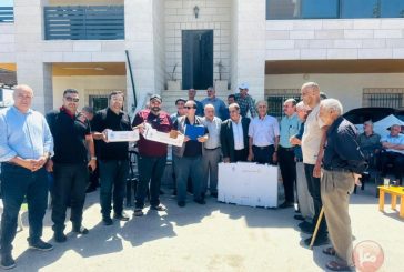 الإغاثة الزراعية تُطلق حملة وطنية لتوزيع كرتون العنب الفلسطيني في محافظتي الخليل وبيت لحم