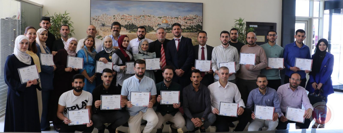“التربية” تختتم دورة “التعرّف إلى عالم الأعمال” لتعزيز مفاهيم الريادة لدى الطلبة