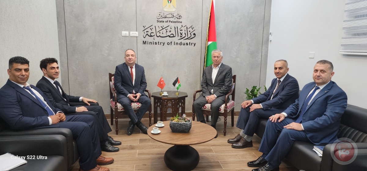عصفور: منطقة جنين الصناعية مشروع وطني لتوسيع القاعدة الانتاجية
