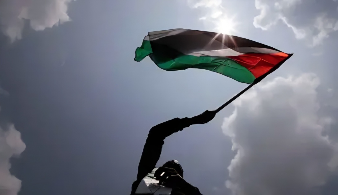 عياش: اعترافات الدول الكبرى بدولة فلسطين لم تكن لولا جهود الرئيس وتضحيات شعبنا في غزة