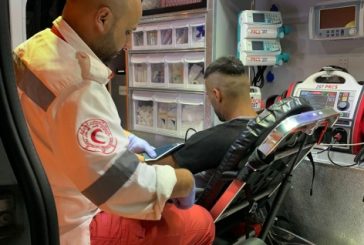 اصابة 3 مواطنين بينهم سيدتان خلال اقتحام منازل مواطنين في مسافر يطا