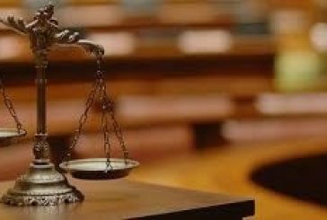 الصناعة تصرخ والغرف التجارية تصرّ.. من يعطل قرار فصل الصلاحيات؟