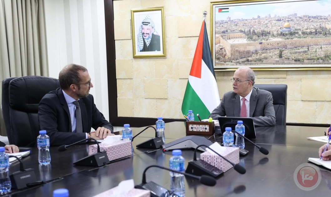 مصطفى يبحث مع رئيس لجنة الدفاع في البرلمان الألماني آخر المستجدات