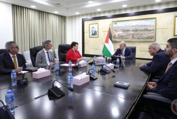 مصطفى يبحث مع اتحاد البلديات الهولندية دعم برامج بلديات الضفة وغزة وخطط التعافي والإعمار