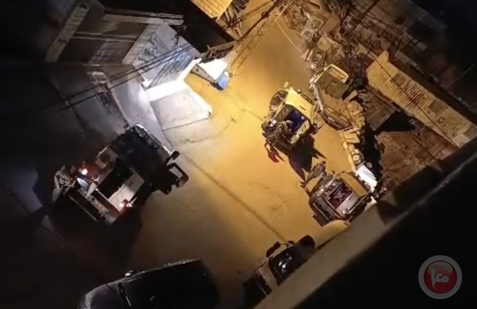 الاحتلال يعتقل شاباً من صوريف ويشن حملة مداهمات في الخليل ومخيم الفوار