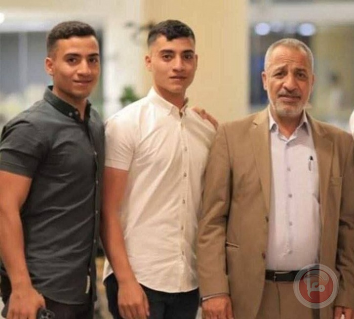 الاحتلال يعتقل النائب بالمجلس التشريعي جمال الطيراوي وأبناءه
